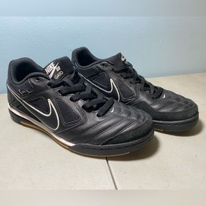 Nike SB Gato Black White Gum Bottom Sz 8